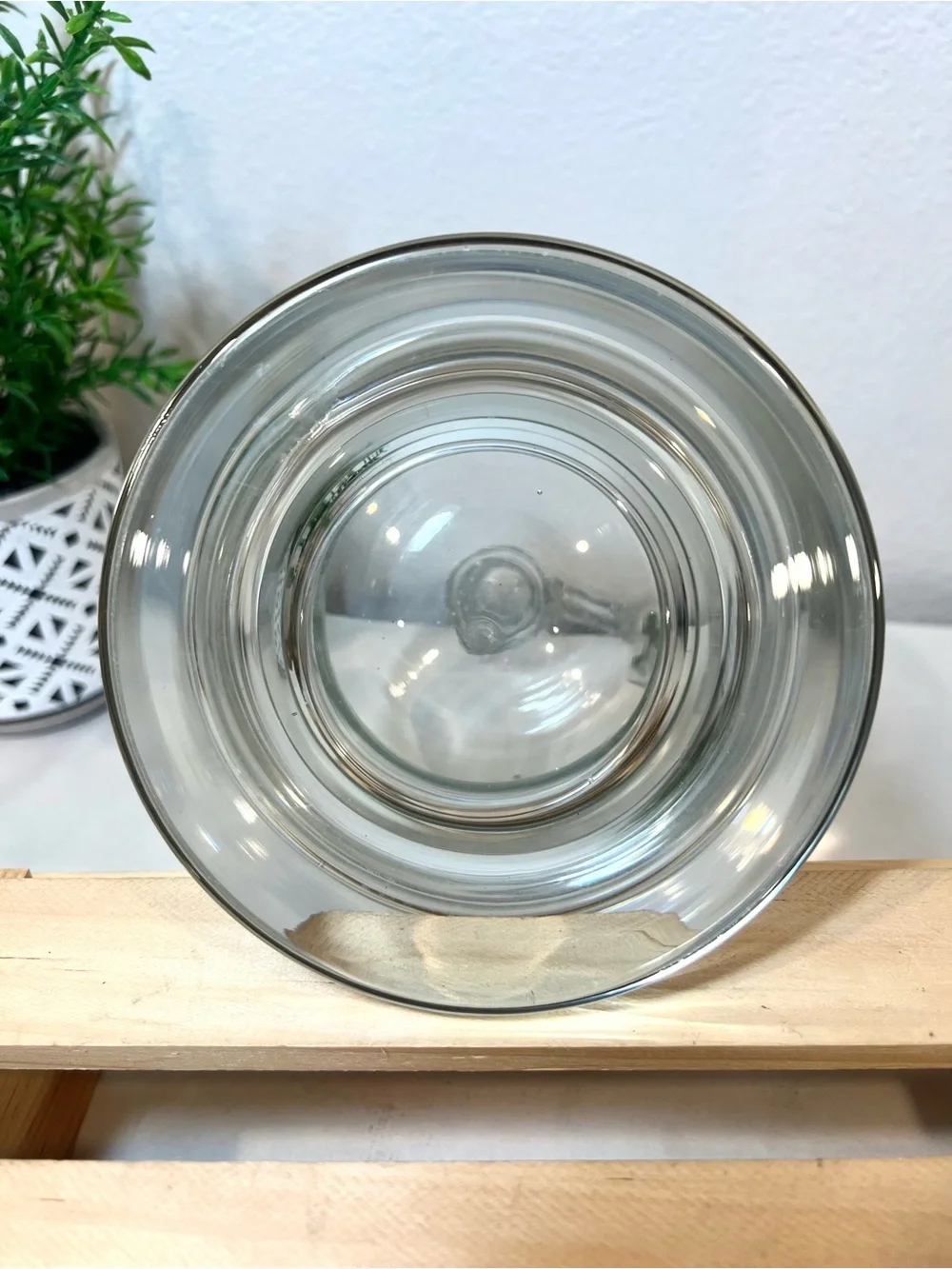 Toscany Vintage Hand-Blown Etched Glass Decanter w Globe Stopper | EUC | HEAVY